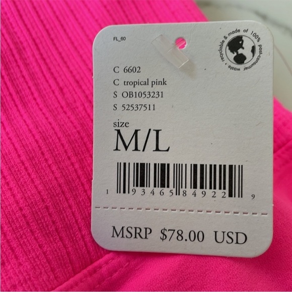 NWT FREE PEOPLE MOVEMENT Good Karma leggings size M/L tropical pink Barbiecore - Picture 7 of 9